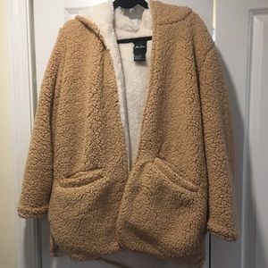 NWOT WARM FUZZY HOODED SWEATER